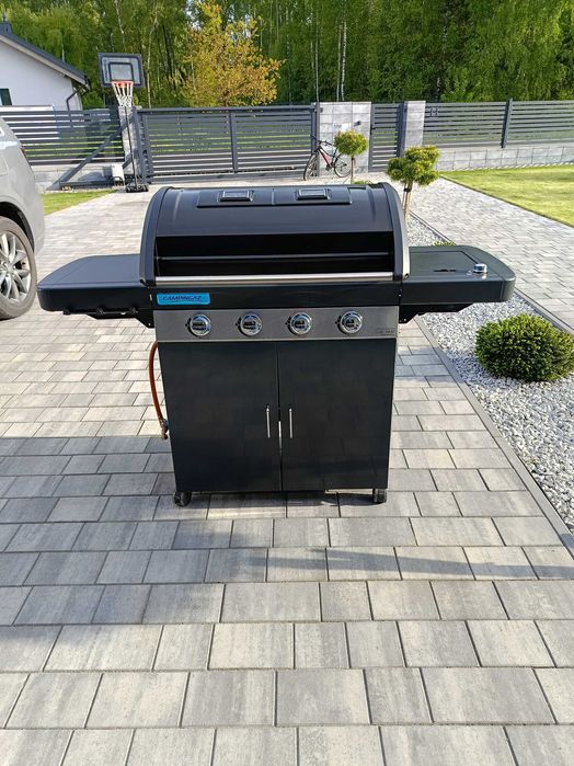 Campingaz grill gazowy 4 palnikowy + boczny palnik