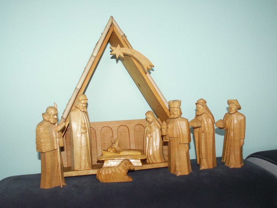 Drewniany rzeźbiony  komplet figur do szopki 16 cm - Szopka - Stajenka
