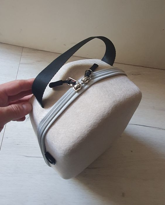 Futerał Etui Pokrowiec na Gogle VR