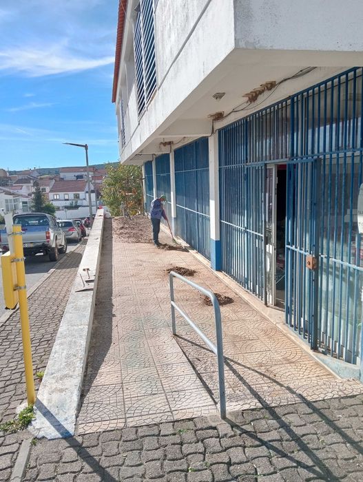 Antigo Supermercado e Café Sousel