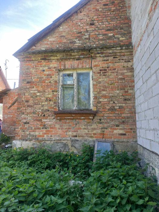 Продається частина будинку в м. Здолбунів