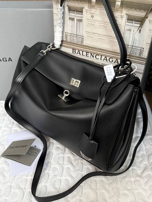 Сумка Balenciaga Rodeo Medium  35 см