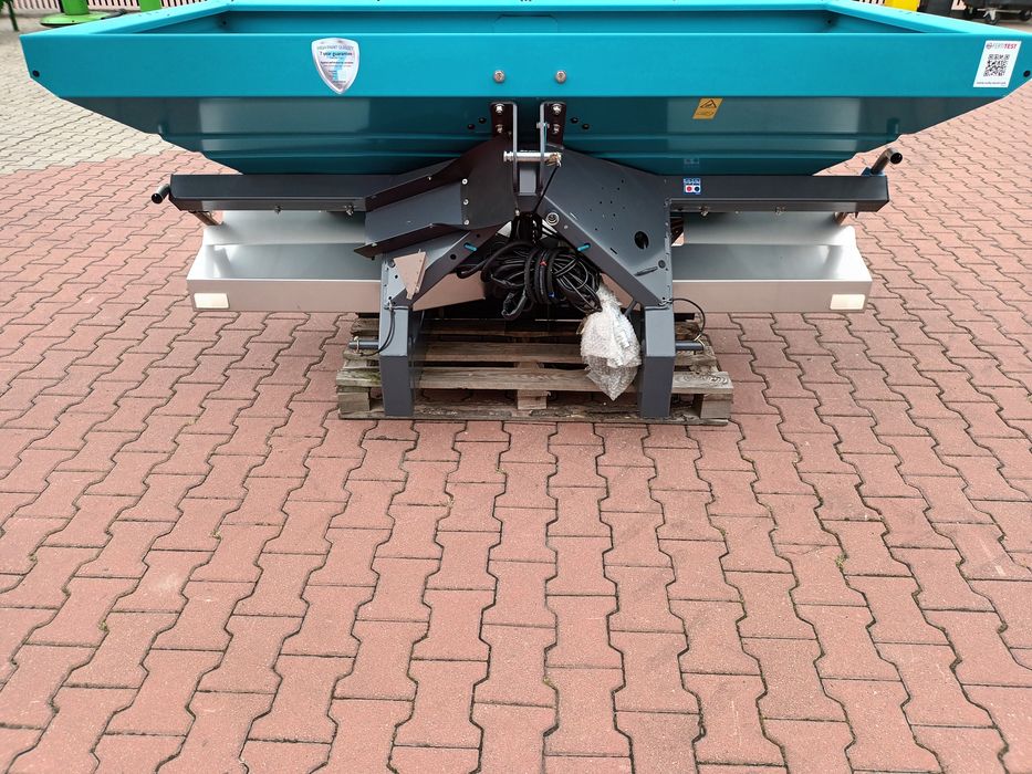 Rozsiewacz nawozów Sulky DX20+ Poj. 900L