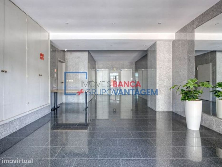 Apartamento T3 No Centro Da Maia