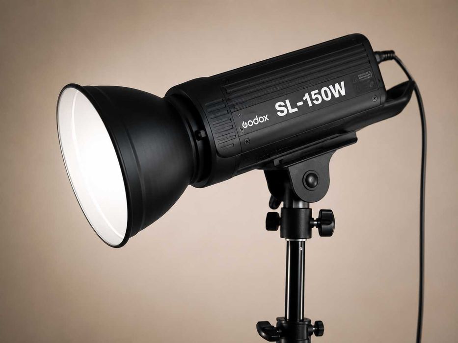 Godox SL-150W LED – zestaw 4 lamp + reflektory | Stan bardzo dobry
