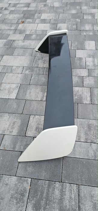 Oryginalny spoiler carbon lancer evo 8