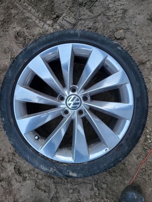 Alufelgi 18"org VW z oponami Letnimi