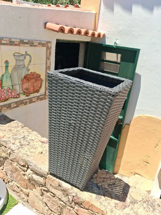 Floreira - Vaso para decoração interna e externa | L31 x C31 x A50 cm [2 pelo preço de 1]