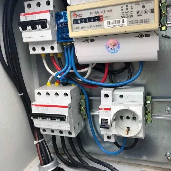 Услуги электрика в городе и области