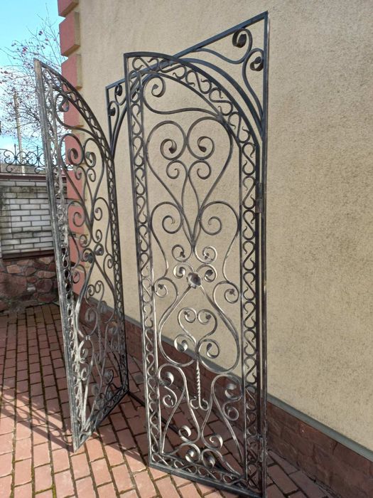 Продам ковануі браму