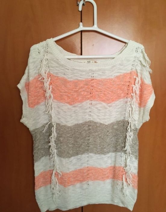 Bershka Sweater Size M64585886370562120