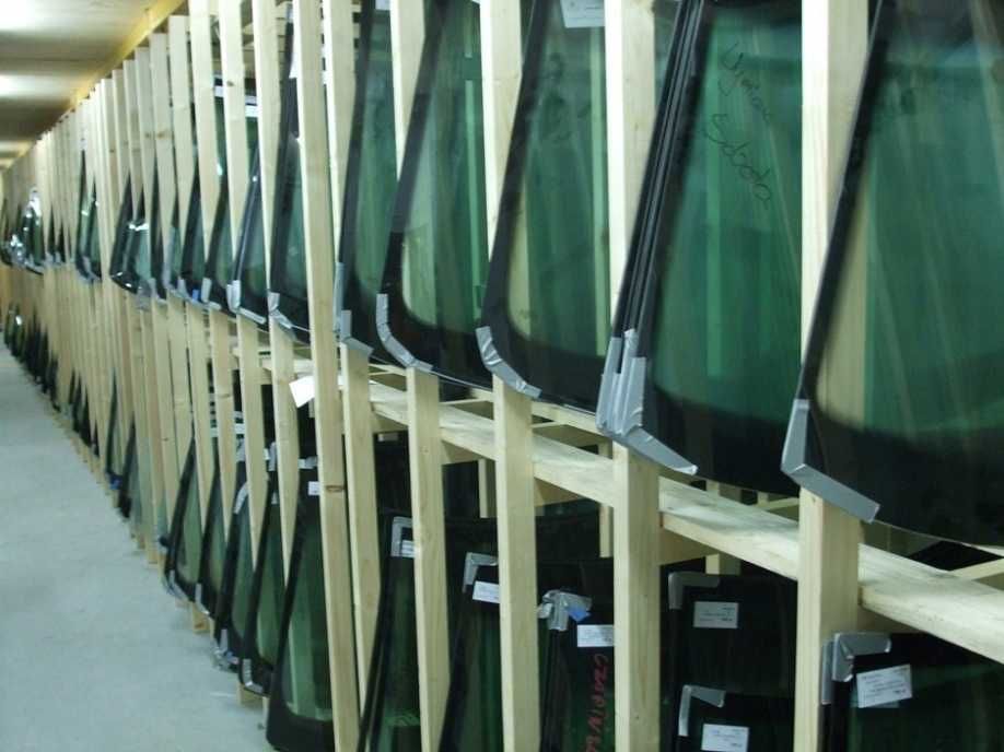 Лобове скло Заміна Продаж Відправка Бюджетні ціни