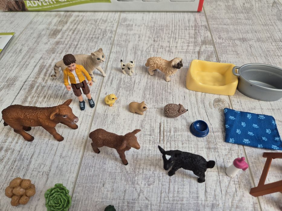 Schleich farm world duży zestaw figurek cielak kotek piesek
