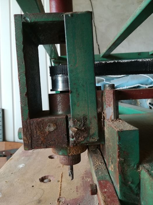 Frezarka op kopiale frez 12mm. Nie zabawka.