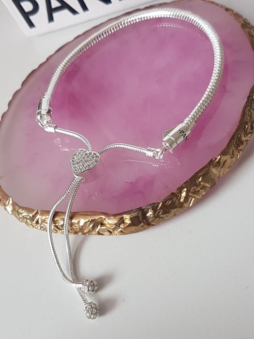 Bransoletka Pandora moment