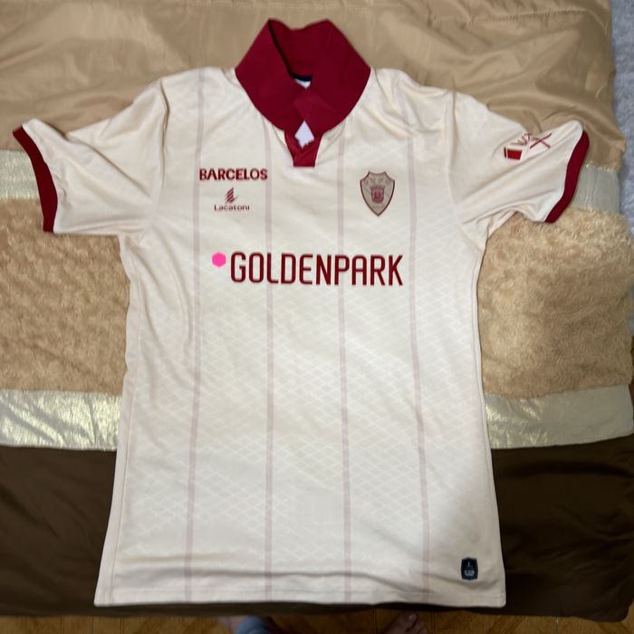 Camisola oficial do gil vicente