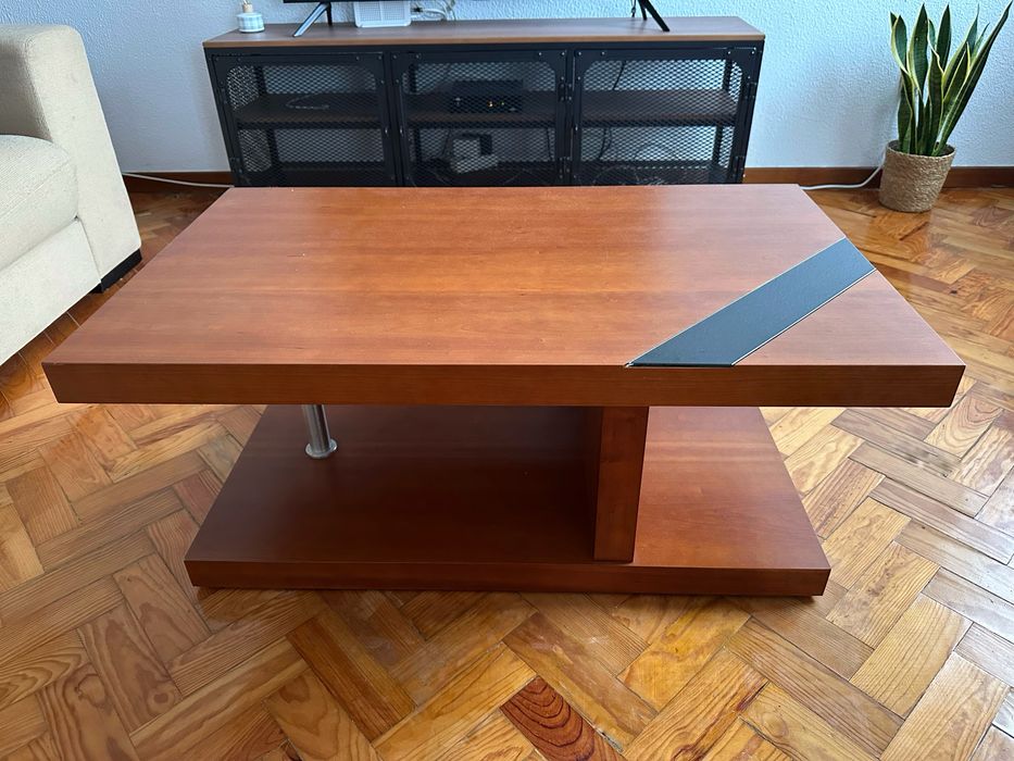 Mesa de sala madeira