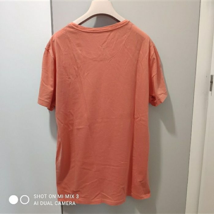Wakacyjny t-shirt z nadrukiem w palmy Angelo Litrico L