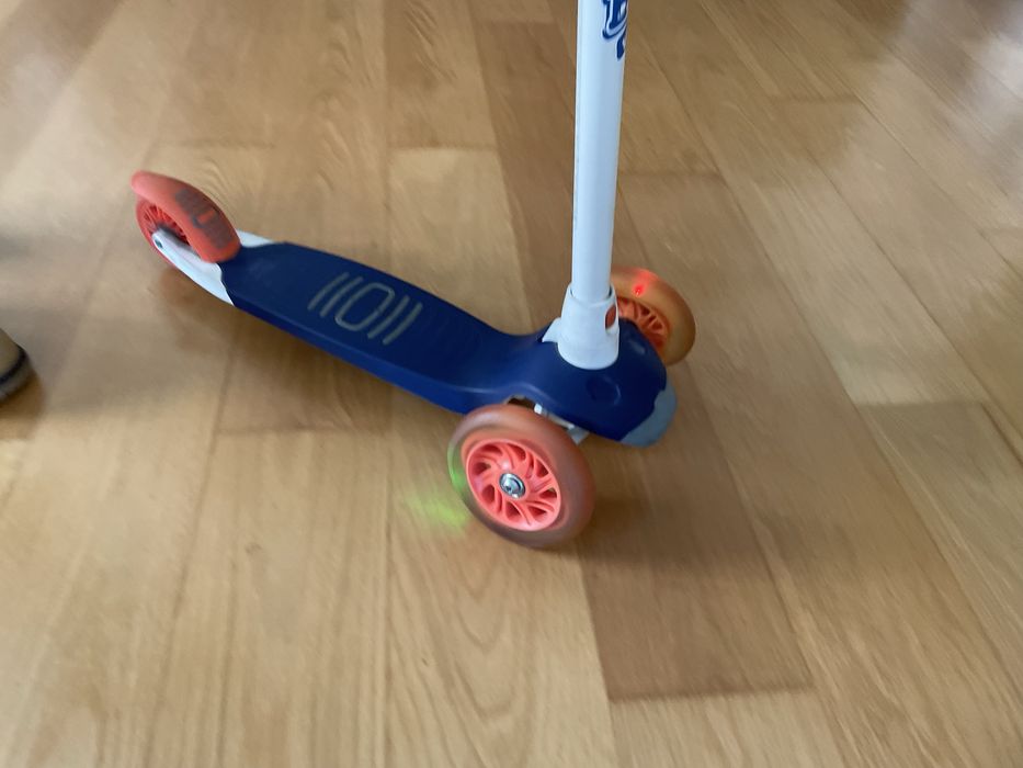 Trotinete 3 rodas, rodas luminosas