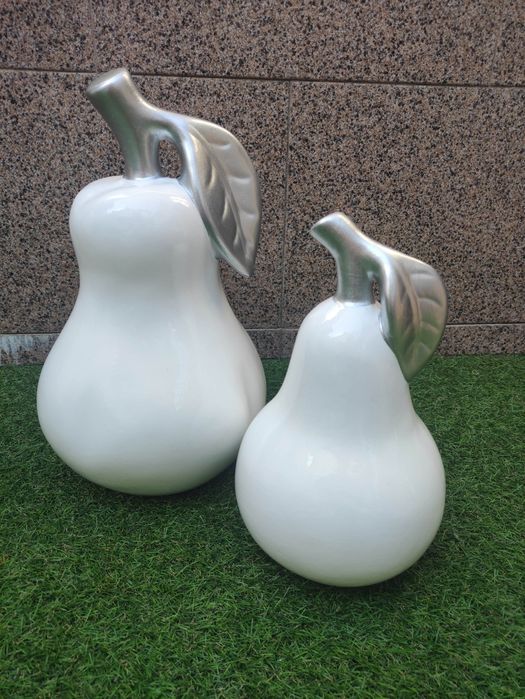 Duo de pêras em loiça