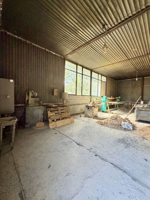 Продаж виробничо-майнового комплексу