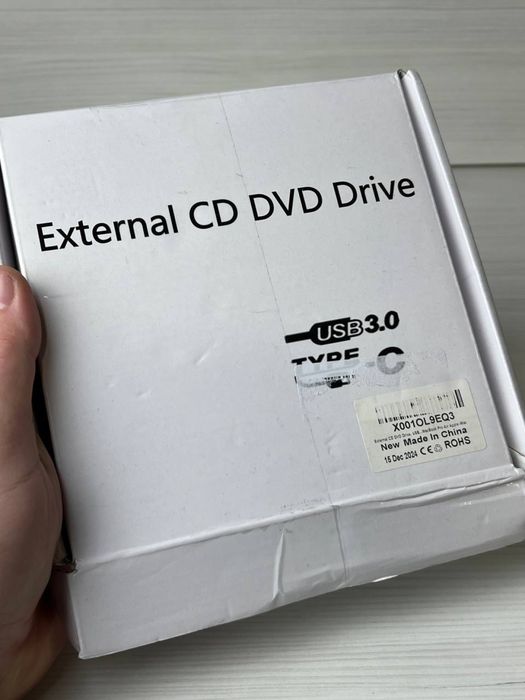 BUNUD External CD DVD Drive CT10 — багатофункціональний зовнішній оптичний привід «5 в 1»