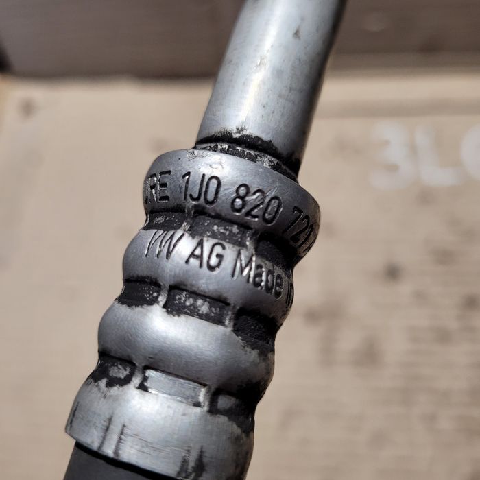 Przewód wąż klimatyzacji audi a3 8l lift vw seat skoda 1.6SR 2002r BFQ