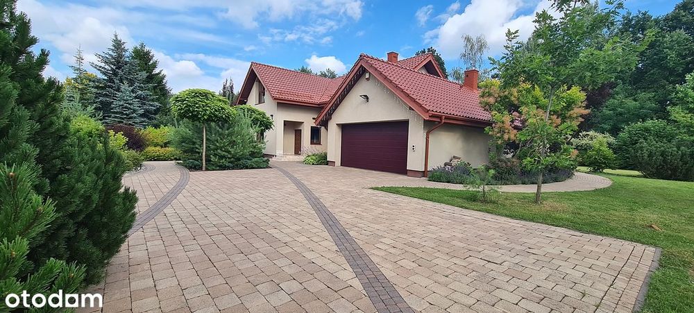 wolnostojący Strzeniówka 277m2 działka 2000m2 -LAS-SPOKÓJ-BEZPOŚREDNIO