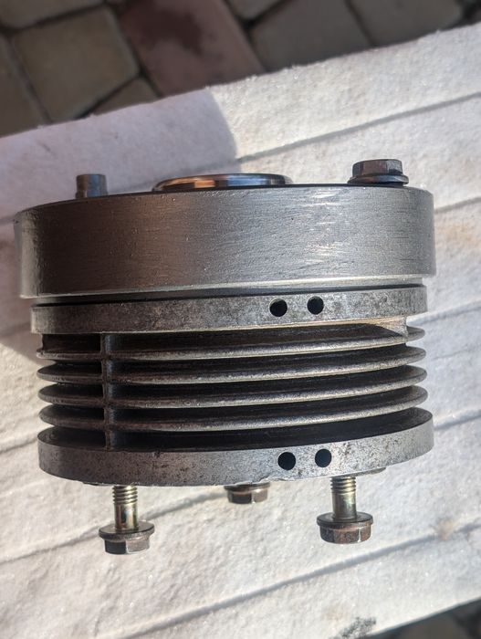 Продається віскомуфта для фольксваген Т4  сінхро