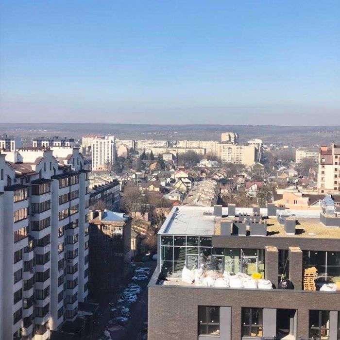 Продам видову 2-кімнатну квартиру в ЖК «Ярко Центр»