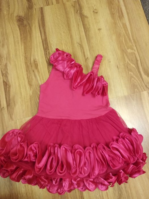 Святкова сукня плаття