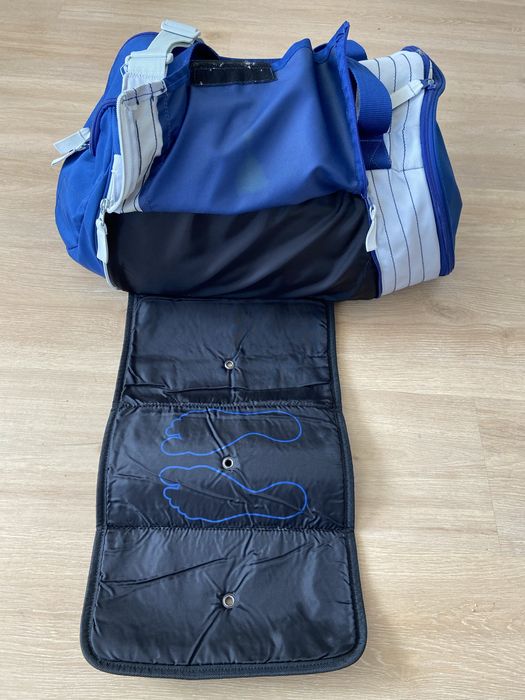 Mochila de desporto 40L suporte pés