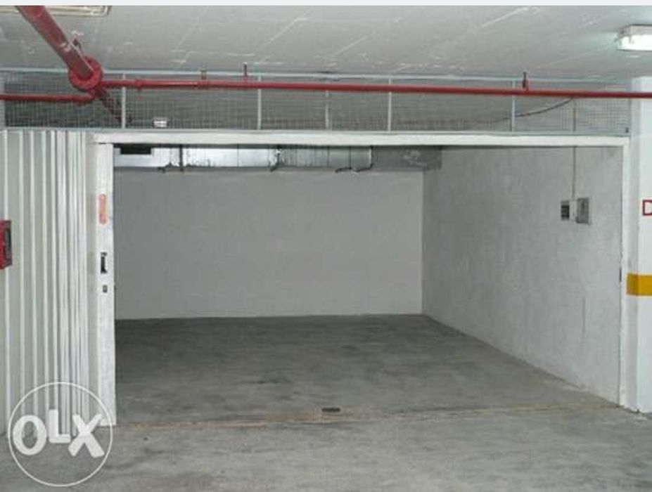 Garagem Box na baixa de Coimbra