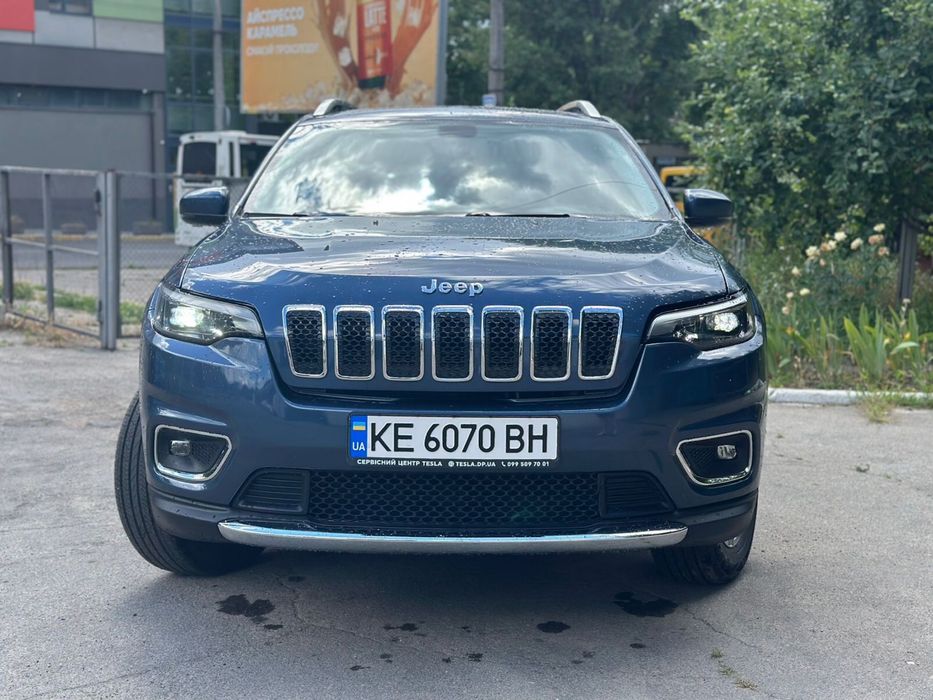 Jeep Cherokee