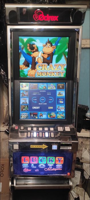 Игровой двухмониторный автомат с оригинальной платой Igrosoft 16 игр