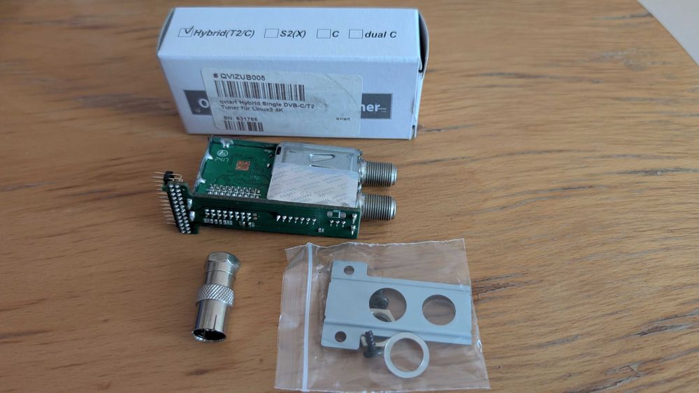 Głowica DVB-C/T2 HD HEVC H.265 Tuner do Qviart Lunix3 4K