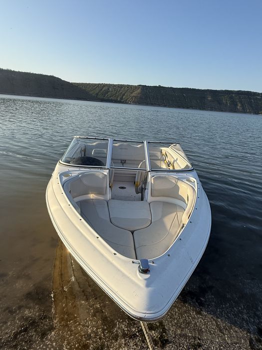 Водний Катер Champion Chase 580!