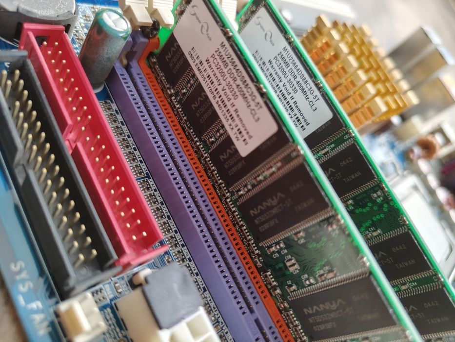 Płyta Gigabyte + procesor Intel + ram + chłodzenie