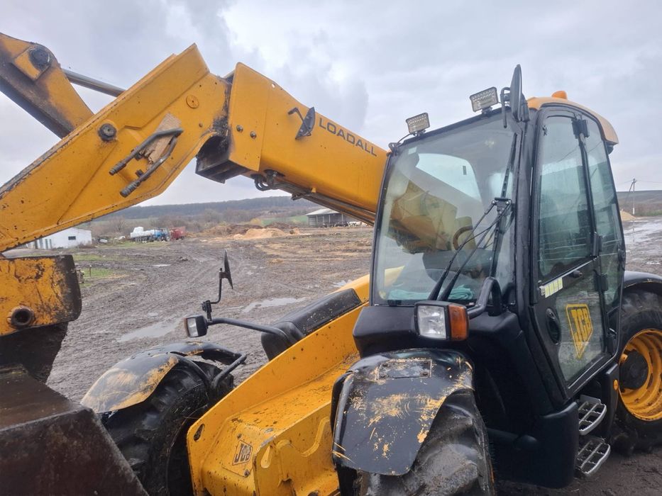 Погрузчик телескопічний JCB 541-70