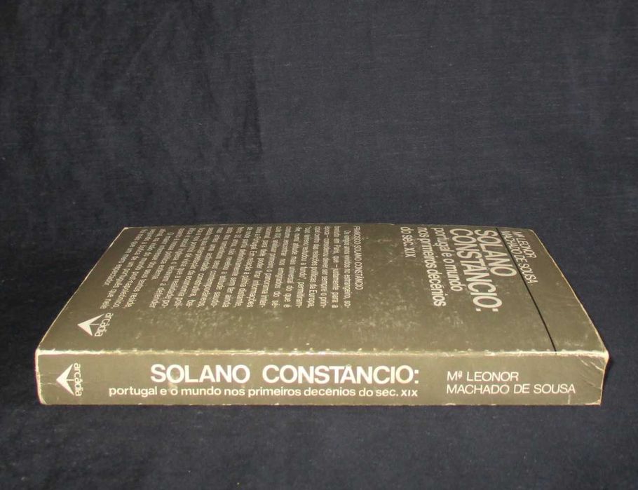 Livro Solano Constâncio Portugal e o mundo nos primeiros decénios