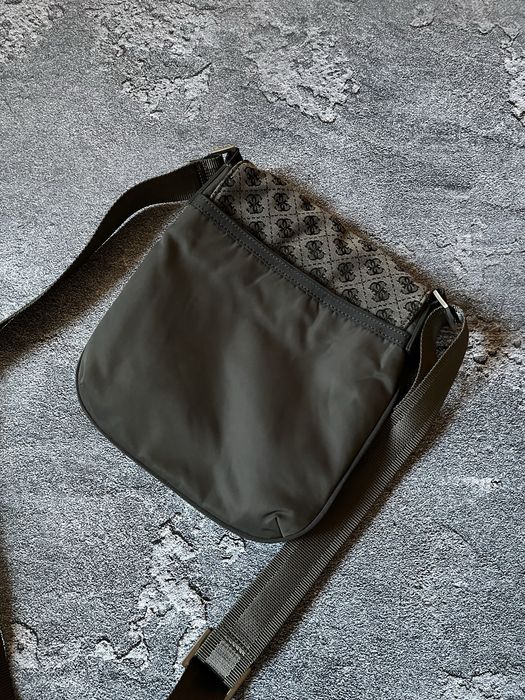 Сумка Guess барсетка