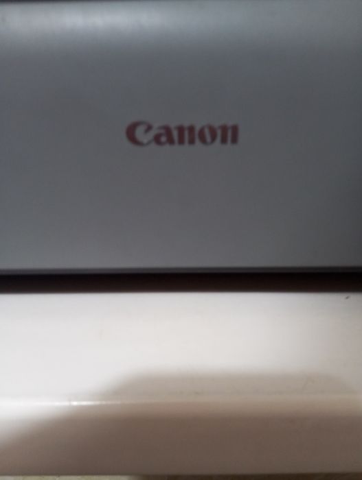 Продам принтер Canon. IP3300
