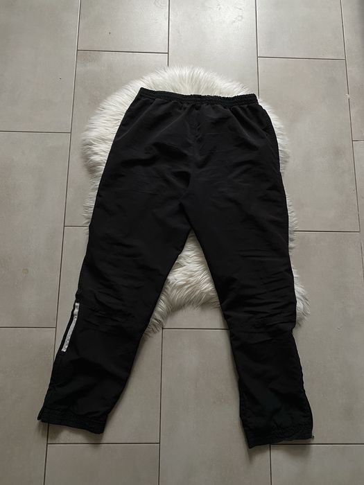 dresy z wysokim stanem adidas silownia szerokie logo