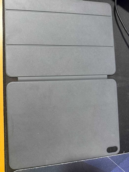 Capa Apple Smart Folio para iPad Air 11” — como nova, com caixa
