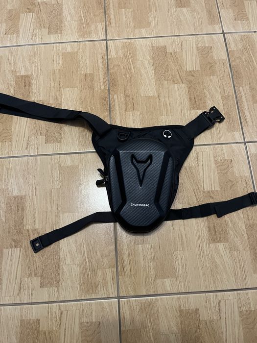 Мотосумка,сумка на бедро,сумка для спортбайка.