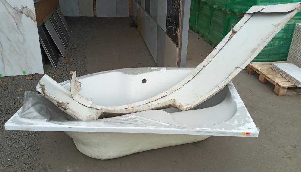 Ванна Ravak Rosa II L (ліва ) 170см, в комплекті передня панель. Нові.