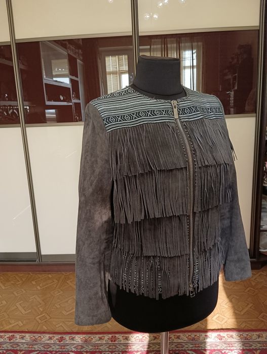 Женская кожаная куртка