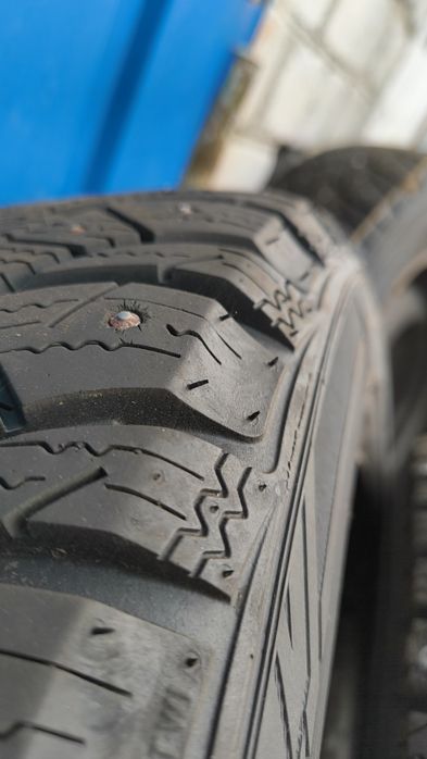 Зимова гума з дисками 175/70 13