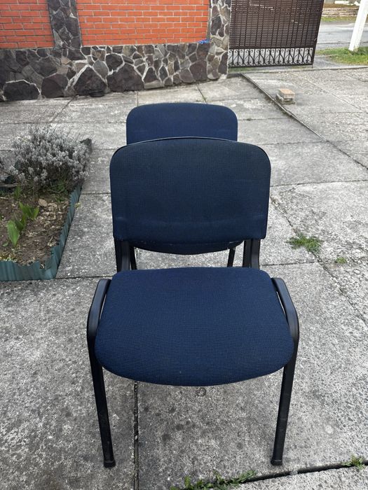 Офісний стілець