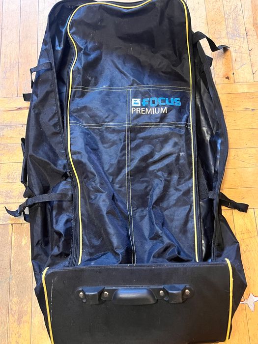 Сумка - рюкзак на колесах (от Сапборда) 97*38*29